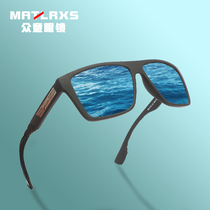 Street Fashion Photoshoot - Sunglasses Square Sunglasses Internet Popular Model