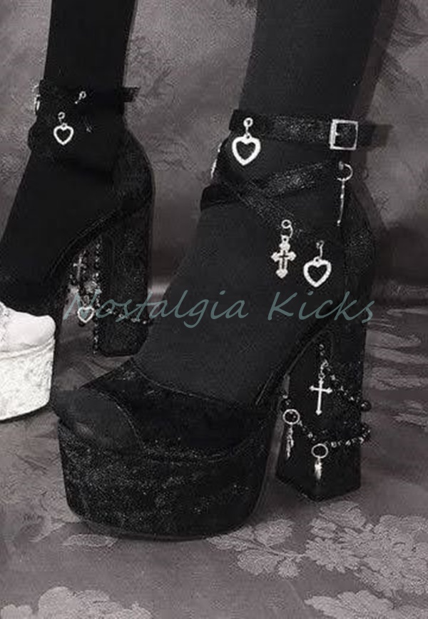 Gothic Black Velvet Platform H - đánh giá và giá Street Fashion Rome