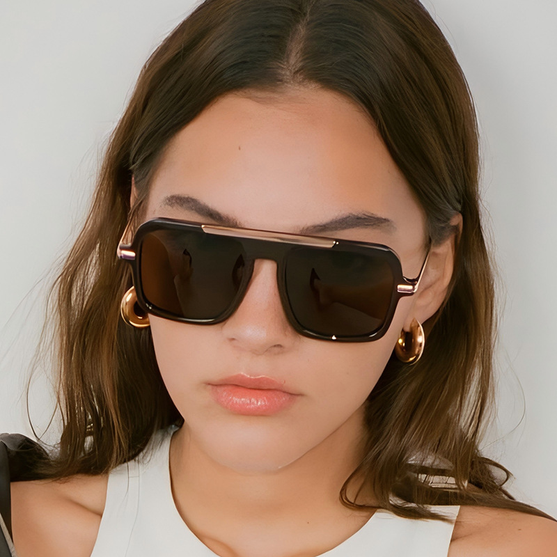 Luxury Brand Square Sunglasses - đánh giá và giá Street Fashion Photoshoot